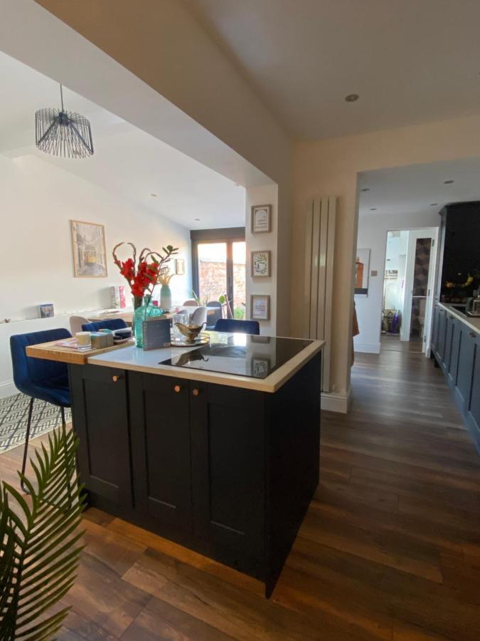 Luxury Spacious Renovated Townhouse Grantham Exterior foto