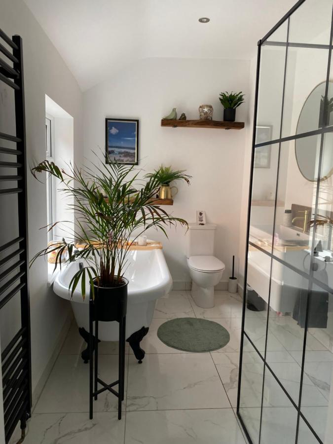 Luxury Spacious Renovated Townhouse Grantham Exterior foto